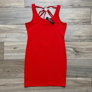 Absolutely Love It Size XL Women’s Fitted Textured Sleeveless‎ Dress Red